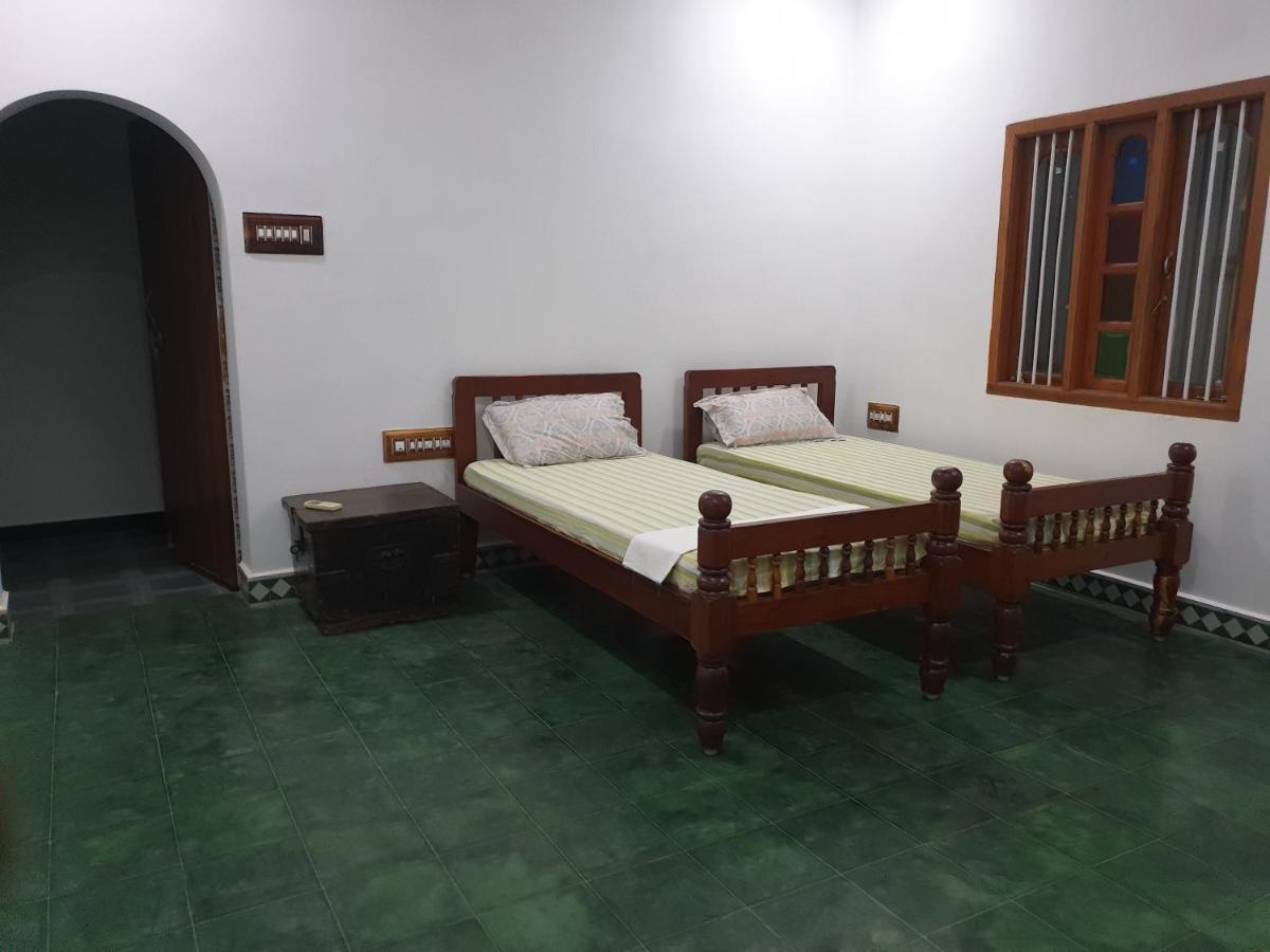 Tanjore Home Stay Thanjavur Eksteriør billede
